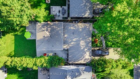 Photo 47 at 15 Scarborough Golf Club Road, Scarborough Village, Toronto Photo 47 at 15 Scarborough Golf Club Road, Scarborough Village, Toronto