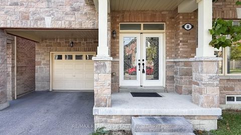 Photo 1 at 8 Culloden Court, Highland Creek, Toronto