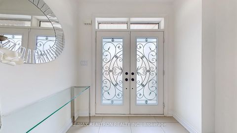 Photo 2 at 8 Culloden Court, Highland Creek, Toronto