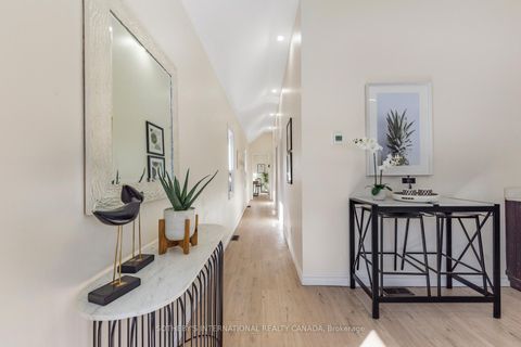 Photo 2 at 70 Dunraven Drive, Eglinton West, Toronto