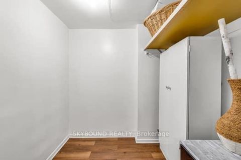 Photo 19 at 1004 - 44 Longbourne Drive, Richview, Toronto