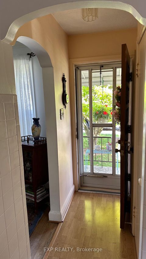 Photo 5 at 546 Mc Roberts Avenue N, Fairbank, Toronto
