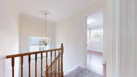 Photo 13 at 138 Tunbridge Road, Georgian Drive, Barrie