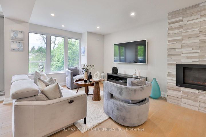 Photo 16 at 1215 Indian Road, Lorne Park, Mississauga