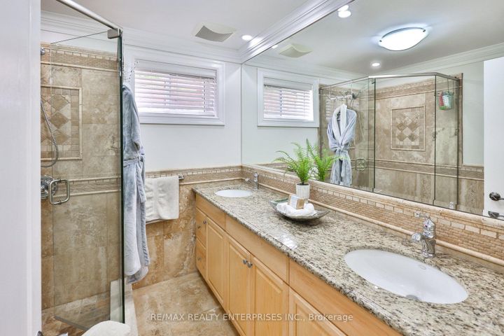 Photo 34 at 1215 Indian Road, Lorne Park, Mississauga