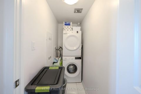 Photo 15 at 611 - 2799 kingston Road, Cliffcrest, Toronto