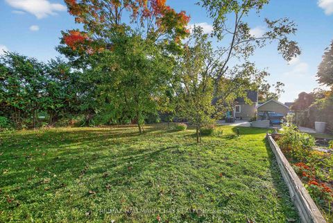 Photo 38 at 107 Peel Street, Wellington, Barrie