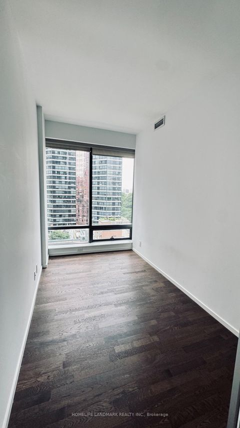Photo 5 at 808 - 5 St. Joseph Street, Bay Street Corridor, Toronto