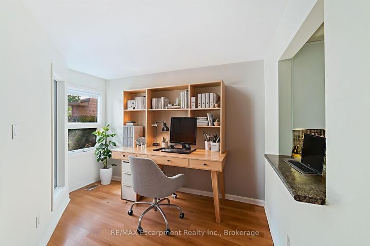Photo 3 at 5 - 2065 Sixth Line, RO River Oaks, Oakville