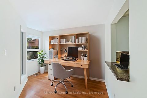 Photo 3 at 5 - 2065 Sixth Line, RO River Oaks, Oakville