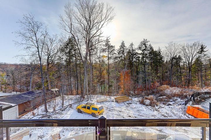 Photo 32 at 6 De La Roche Drive, Vellore Village, Vaughan