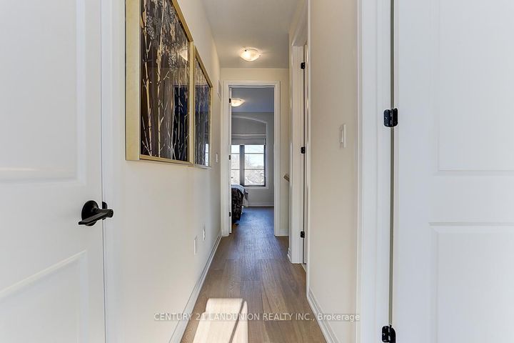 Photo 35 at 6 De La Roche Drive, Vellore Village, Vaughan