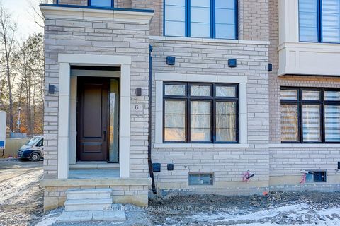 Photo 1 at 6 De La Roche Drive, Vellore Village, Vaughan