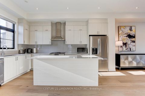 Photo 16 at 6 De La Roche Drive, Vellore Village, Vaughan Photo 16 at 6 De La Roche Drive, Vellore Village, Vaughan