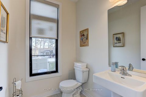 Photo 19 at 6 De La Roche Drive, Vellore Village, Vaughan