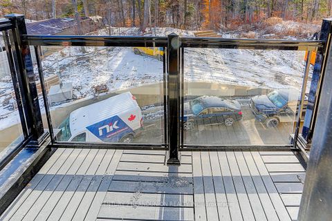 Photo 31 at 6 De La Roche Drive, Vellore Village, Vaughan Photo 31 at 6 De La Roche Drive, Vellore Village, Vaughan