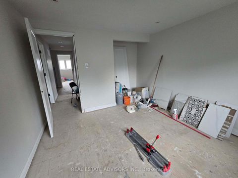 Photo 7 at 238 Braymore Boulevard, Rouge E11, Toronto