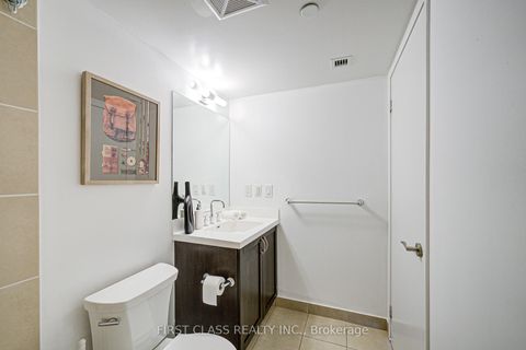 Photo 11 at 526 - 3091 Dufferin Street, Glen Park, Toronto