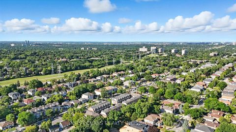 Photo 43 at 23 Slingsby Lane, Willowdale East, Toronto