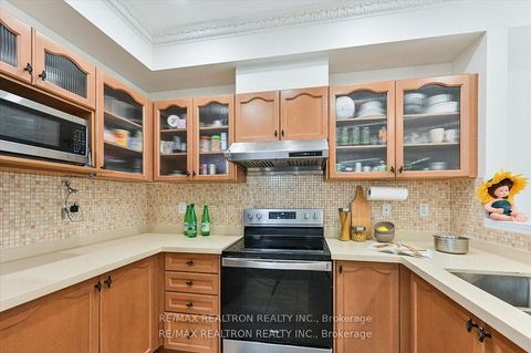 Photo 19 at 78 Dairy Drive, Birchmount, Toronto