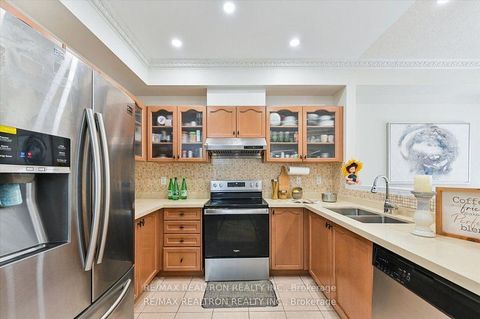 Photo 21 at 78 Dairy Drive, Birchmount, Toronto