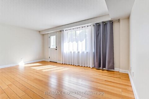 Photo 11 at 23 Thimble Berry Way, Hillcrest Village, Toronto