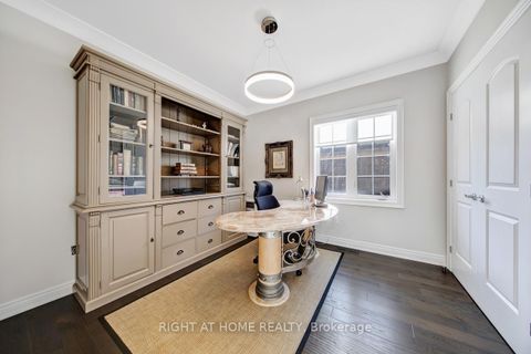 Photo 24 at 38 Menotti Drive, Oak Ridges, Richmond Hill