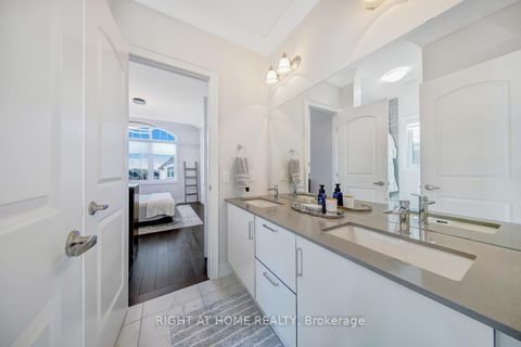 Photo 29 at 38 Menotti Drive, Oak Ridges, Richmond Hill