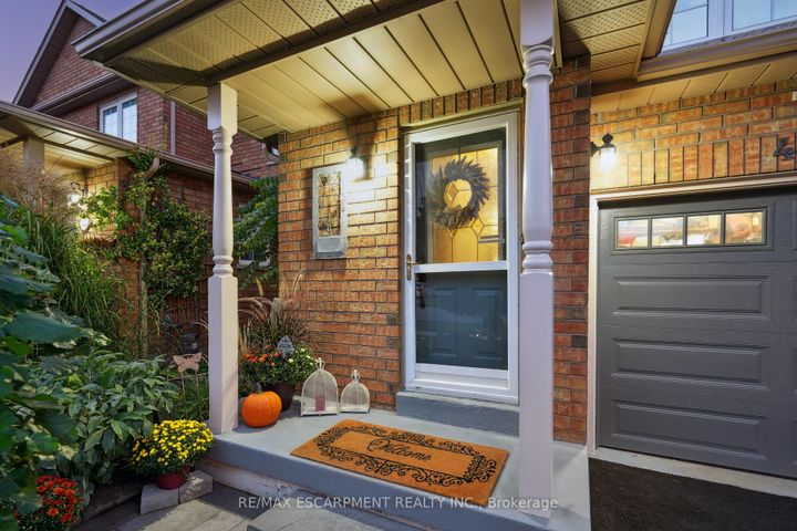 Photo 4 at 46 Dawson Crescent, OM Old Milton, Milton