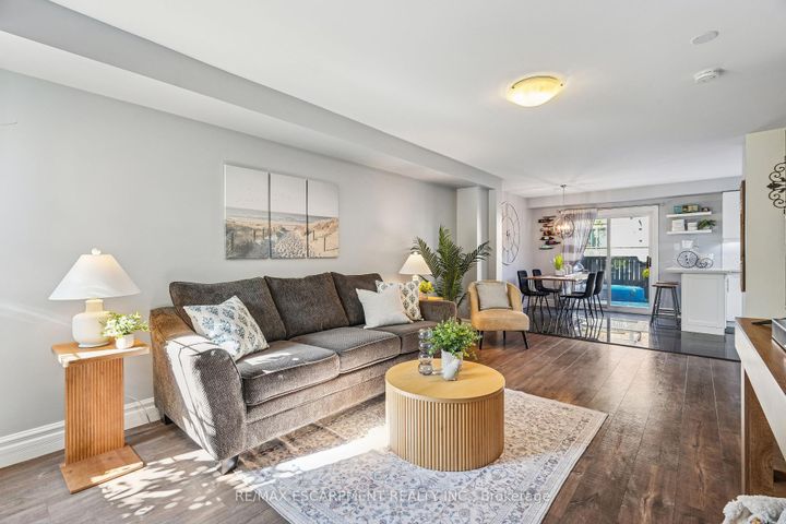 Photo 9 at 46 Dawson Crescent, OM Old Milton, Milton