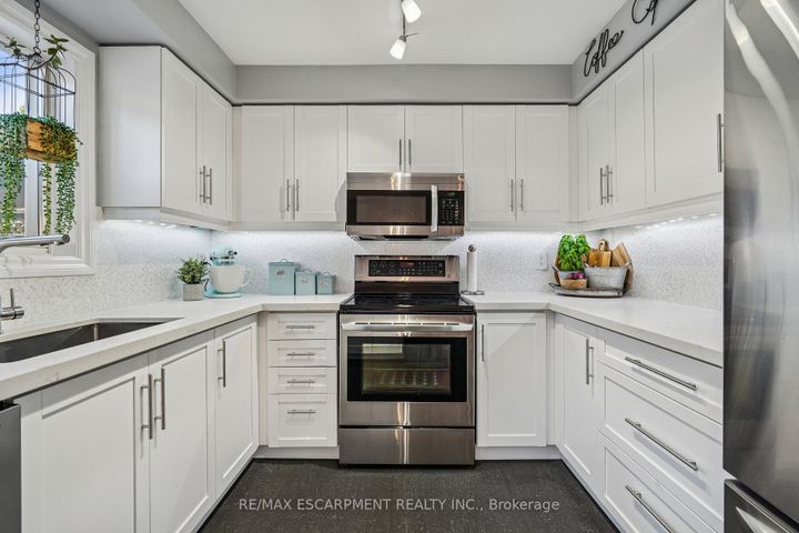 Photo 15 at 46 Dawson Crescent, OM Old Milton, Milton
