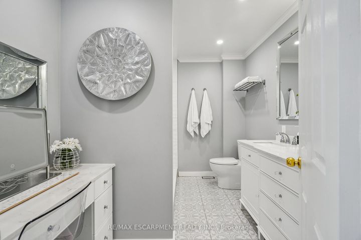 Photo 22 at 46 Dawson Crescent, OM Old Milton, Milton