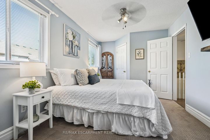 Photo 26 at 46 Dawson Crescent, OM Old Milton, Milton