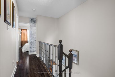 Photo 19 at 106 Lucena Crescent, Maple, Vaughan