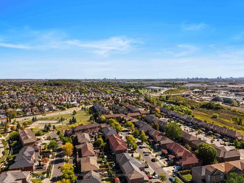 Photo 39 at 106 Lucena Crescent, Maple, Vaughan