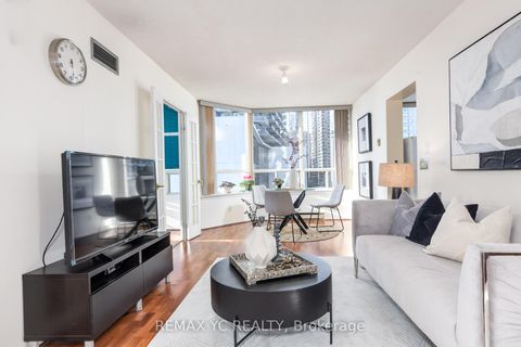 Photo 7 at 614 - 30 Greenfield Avenue, Willowdale East, Toronto