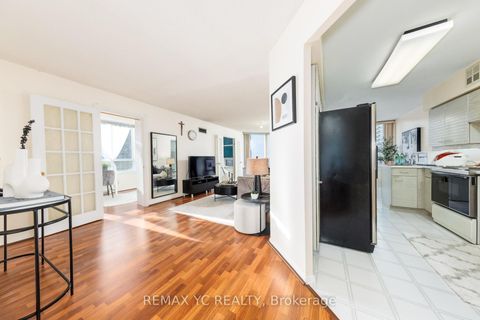 Photo 11 at 614 - 30 Greenfield Avenue, Willowdale East, Toronto
