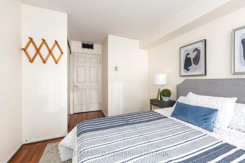 Photo 22 at 614 - 30 Greenfield Avenue, Willowdale East, Toronto