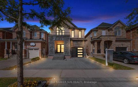 Photo 1 at 164 Canada Drive, Vellore Village, Vaughan
