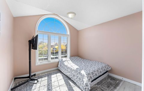 Photo 29 at 164 Canada Drive, Vellore Village, Vaughan