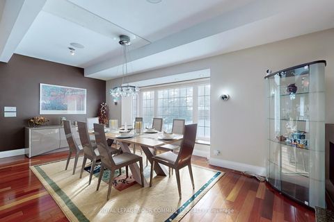 Photo 3 at 25 Alderdale Court, Don Mills, Toronto