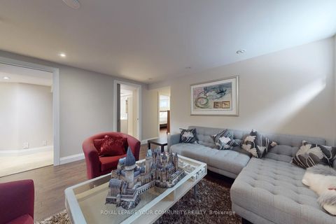 Photo 16 at 25 Alderdale Court, Don Mills, Toronto