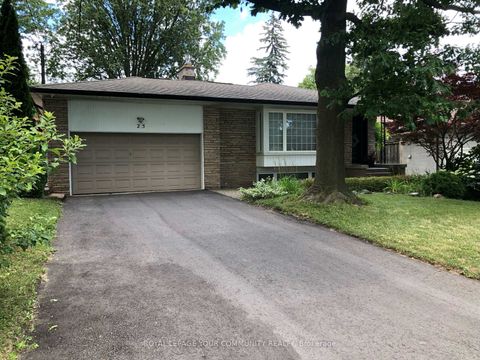 Photo 23 at 25 Alderdale Court, Don Mills, Toronto