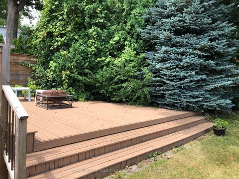 Photo 25 at 25 Alderdale Court, Don Mills, Toronto