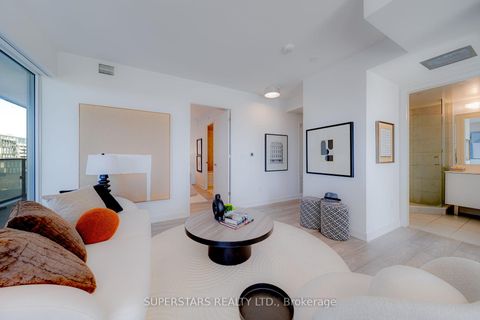 Photo 7 at 812 - 8 Tippett Road, Clanton Park, Toronto
