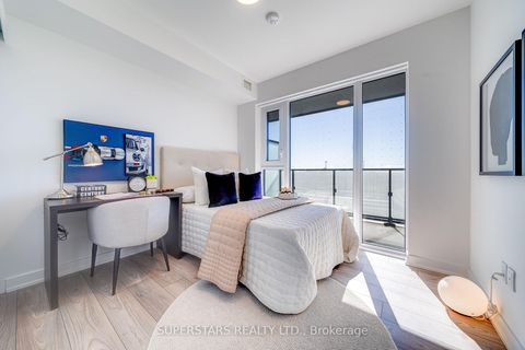 Photo 10 at 812 - 8 Tippett Road, Clanton Park, Toronto