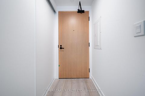 Photo 17 at 812 - 8 Tippett Road, Clanton Park, Toronto