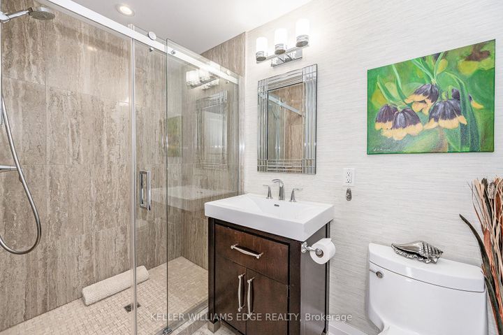 Photo 10 at 1081 Beach Boulevard, Hamilton Beach, Hamilton
