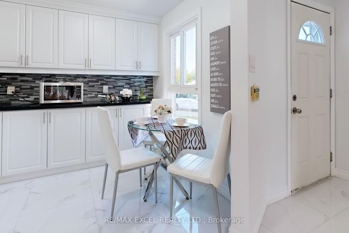 Photo 14 at 29 Green Spring Drive, Milliken, Toronto