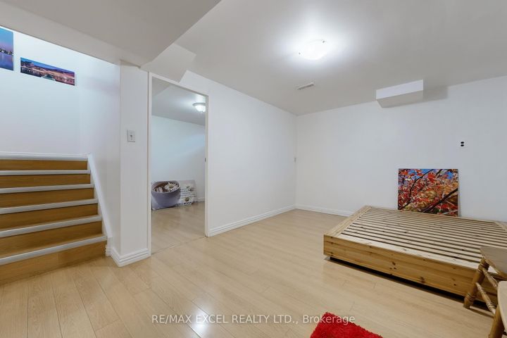 Photo 27 at 29 Green Spring Drive, Milliken, Toronto